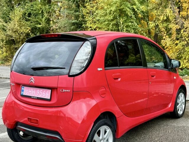 Червоний Сітроен Інша, об'ємом двигуна 0 л та пробігом 69 тис. км за 4444 $, фото 5 на Automoto.ua