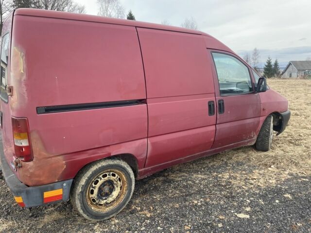 Красный Ситроен Другая, объемом двигателя 1.9 л и пробегом 290 тыс. км за 1700 $, фото 3 на Automoto.ua