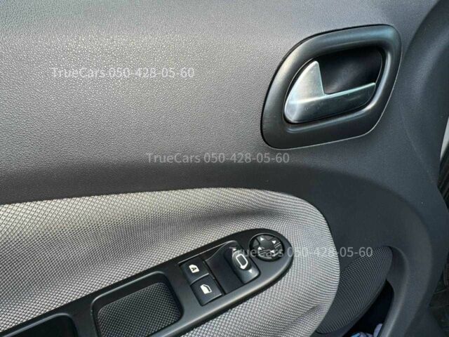 Серый Ситроен Другая, объемом двигателя 1.56 л и пробегом 175 тыс. км за 7500 $, фото 8 на Automoto.ua