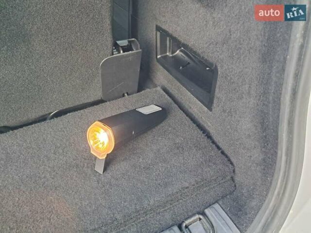 Белый Ситроен Гранд С4 Пикассо, объемом двигателя 1.6 л и пробегом 189 тыс. км за 8250 $, фото 41 на Automoto.ua