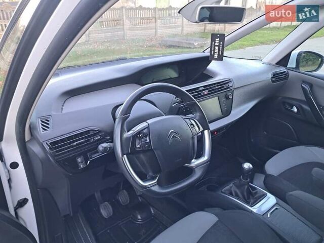 Белый Ситроен Гранд С4 Пикассо, объемом двигателя 1.6 л и пробегом 189 тыс. км за 8250 $, фото 12 на Automoto.ua