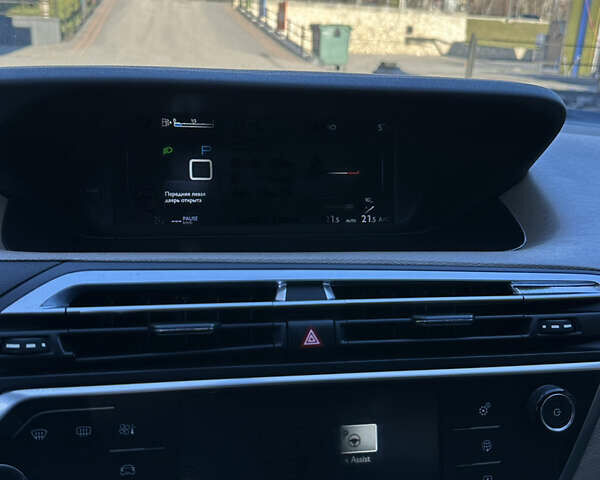 Белый Ситроен Гранд С4 Пикассо, объемом двигателя 2 л и пробегом 206 тыс. км за 12450 $, фото 34 на Automoto.ua