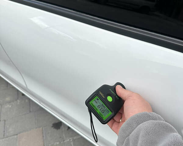 Белый Ситроен Гранд С4 Пикассо, объемом двигателя 2 л и пробегом 206 тыс. км за 12450 $, фото 41 на Automoto.ua