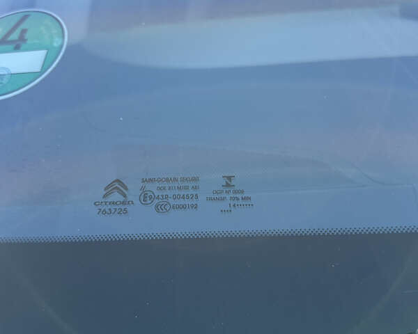 Белый Ситроен Гранд С4 Пикассо, объемом двигателя 2 л и пробегом 206 тыс. км за 12450 $, фото 38 на Automoto.ua