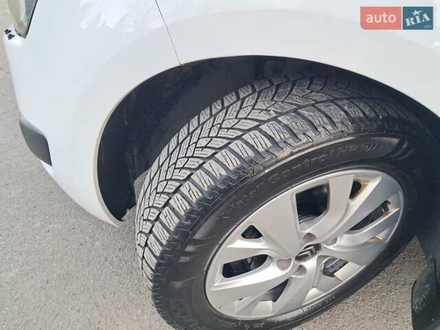 Белый Ситроен Гранд С4 Пикассо, объемом двигателя 1.6 л и пробегом 189 тыс. км за 8250 $, фото 37 на Automoto.ua