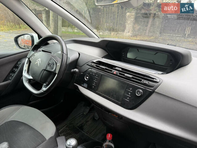 Белый Ситроен Гранд С4 Пикассо, объемом двигателя 1.6 л и пробегом 200 тыс. км за 9250 $, фото 7 на Automoto.ua