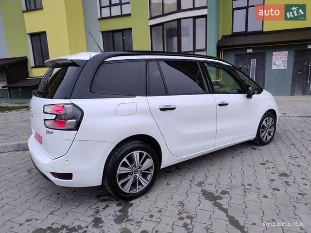 Белый Ситроен Гранд С4 Пикассо, объемом двигателя 2 л и пробегом 230 тыс. км за 12800 $, фото 5 на Automoto.ua