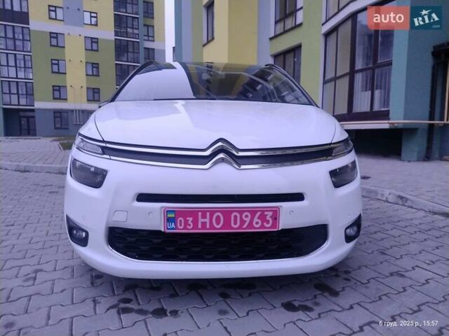 Белый Ситроен Гранд С4 Пикассо, объемом двигателя 2 л и пробегом 230 тыс. км за 12800 $, фото 10 на Automoto.ua