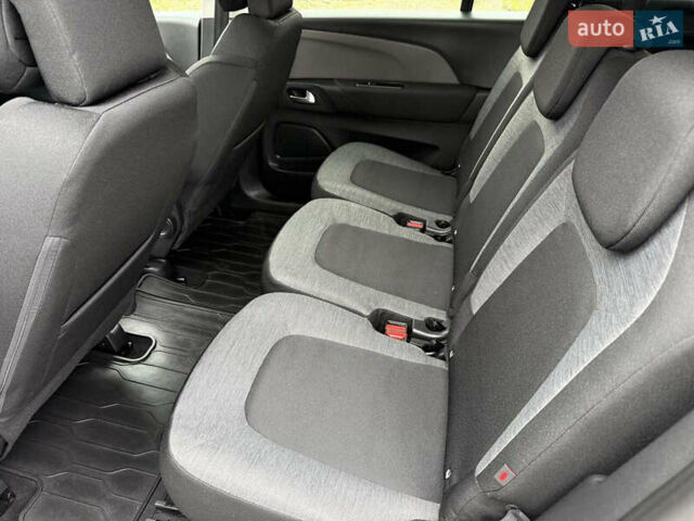 Сітроен Гранд С4 Пікассо 2015 у Доброслав (Комінтернівське) на Automoto.ua Білий Сітроен Гранд С4 Пікассо, об'ємом двигуна 1.6 л та пробігом 477 тис. км за 14777 $, фото 4 на Automoto.ua