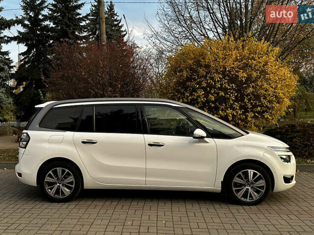 Белый Ситроен Гранд С4 Пикассо, объемом двигателя 2 л и пробегом 203 тыс. км за 13750 $, фото 18 на Automoto.ua