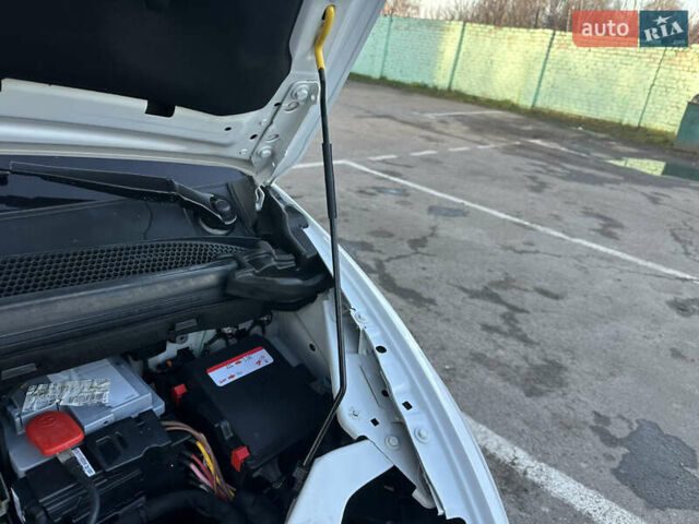 Белый Ситроен Гранд С4 Пикассо, объемом двигателя 1.6 л и пробегом 214 тыс. км за 12300 $, фото 63 на Automoto.ua