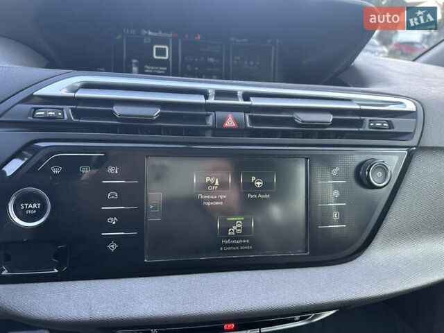 Белый Ситроен Гранд С4 Пикассо, объемом двигателя 1.6 л и пробегом 214 тыс. км за 12300 $, фото 40 на Automoto.ua