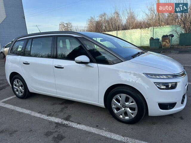 Белый Ситроен Гранд С4 Пикассо, объемом двигателя 1.6 л и пробегом 214 тыс. км за 12300 $, фото 24 на Automoto.ua