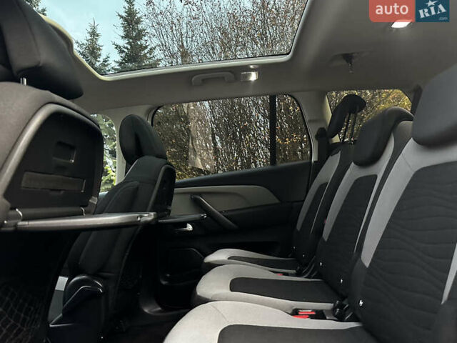 Белый Ситроен Гранд С4 Пикассо, объемом двигателя 2 л и пробегом 203 тыс. км за 13750 $, фото 54 на Automoto.ua