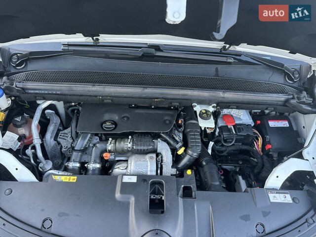 Белый Ситроен Гранд С4 Пикассо, объемом двигателя 1.6 л и пробегом 214 тыс. км за 12300 $, фото 64 на Automoto.ua