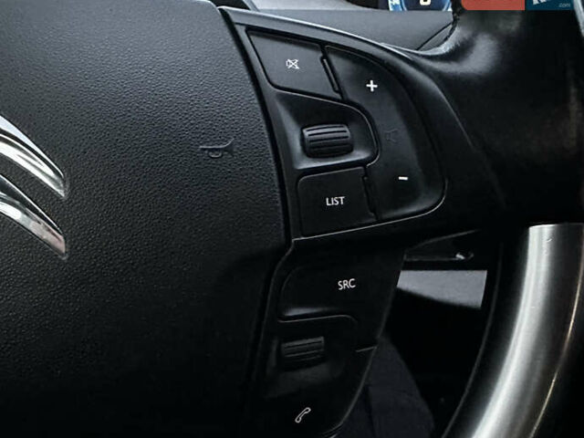 Белый Ситроен Гранд С4 Пикассо, объемом двигателя 2 л и пробегом 203 тыс. км за 13750 $, фото 71 на Automoto.ua