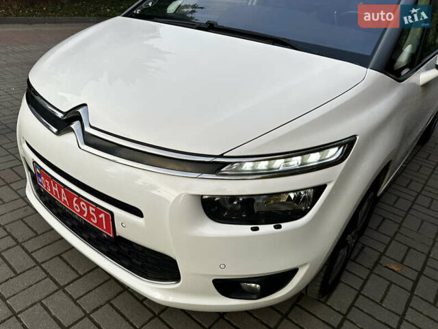 Белый Ситроен Гранд С4 Пикассо, объемом двигателя 2 л и пробегом 203 тыс. км за 13750 $, фото 25 на Automoto.ua