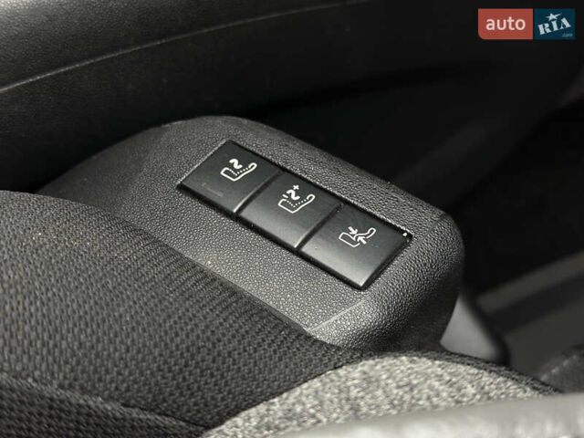 Белый Ситроен Гранд С4 Пикассо, объемом двигателя 1.6 л и пробегом 259 тыс. км за 12600 $, фото 30 на Automoto.ua