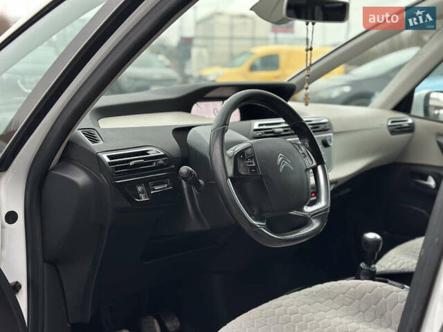 Белый Ситроен Гранд С4 Пикассо, объемом двигателя 1.6 л и пробегом 259 тыс. км за 12600 $, фото 21 на Automoto.ua