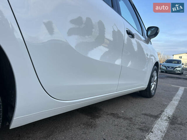 Белый Ситроен Гранд С4 Пикассо, объемом двигателя 1.6 л и пробегом 214 тыс. км за 12300 $, фото 23 на Automoto.ua
