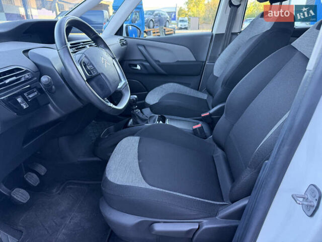 Білий Сітроен Гранд С4 Пікассо, об'ємом двигуна 1.5 л та пробігом 158 тис. км за 12999 $, фото 26 на Automoto.ua