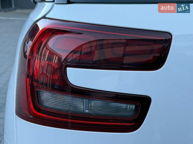 Белый Ситроен Гранд С4 Пикассо, объемом двигателя 1.5 л и пробегом 154 тыс. км за 11850 $, фото 21 на Automoto.ua