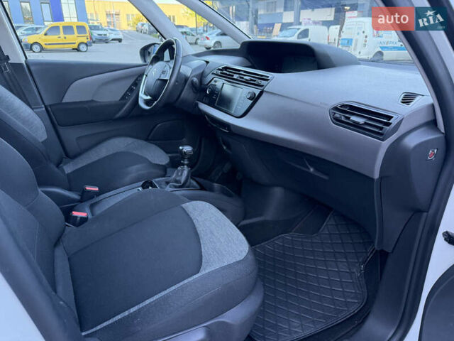 Білий Сітроен Гранд С4 Пікассо, об'ємом двигуна 1.5 л та пробігом 158 тис. км за 12999 $, фото 40 на Automoto.ua