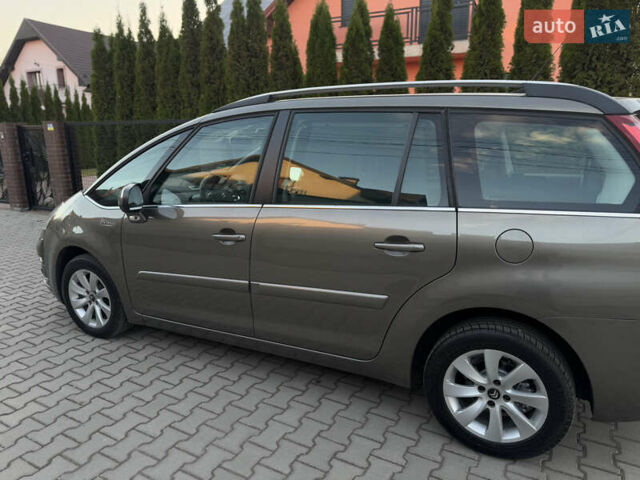 Бежевый Ситроен Гранд С4 Пикассо, объемом двигателя 1.6 л и пробегом 230 тыс. км за 7500 $, фото 16 на Automoto.ua