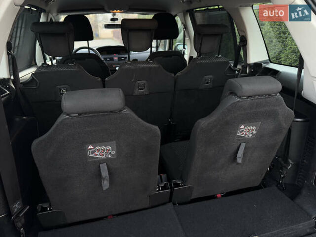 Бежевый Ситроен Гранд С4 Пикассо, объемом двигателя 1.6 л и пробегом 230 тыс. км за 7500 $, фото 33 на Automoto.ua