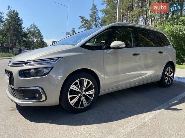 Бежевый Ситроен Гранд С4 Пикассо, объемом двигателя 1.6 л и пробегом 297 тыс. км за 12000 $, фото 35 на Automoto.ua