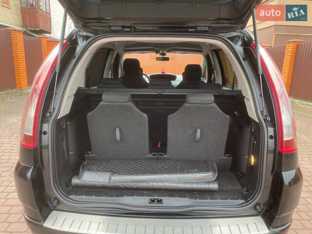 Черный Ситроен Гранд С4 Пикассо, объемом двигателя 2 л и пробегом 120 тыс. км за 6250 $, фото 18 на Automoto.ua