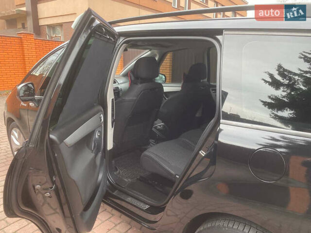 Черный Ситроен Гранд С4 Пикассо, объемом двигателя 2 л и пробегом 120 тыс. км за 6250 $, фото 21 на Automoto.ua