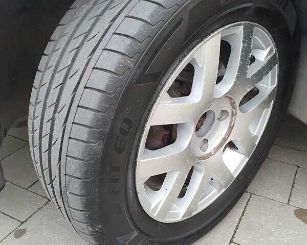 Черный Ситроен Гранд С4 Пикассо, объемом двигателя 1.75 л и пробегом 100 тыс. км за 4500 $, фото 57 на Automoto.ua