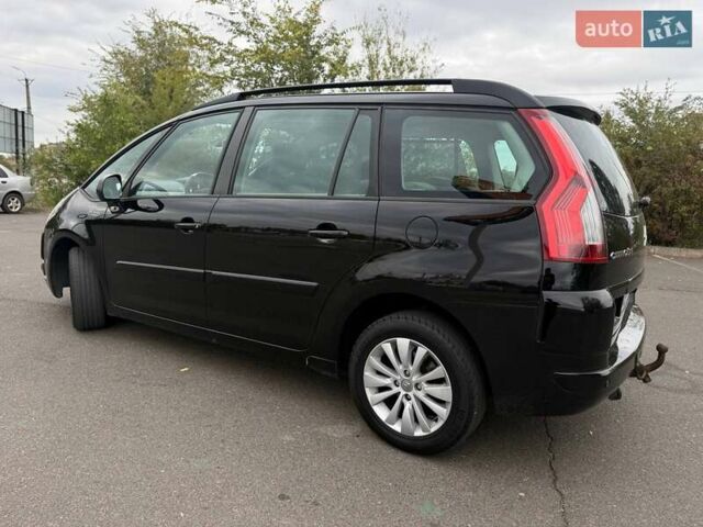 Черный Ситроен Гранд С4 Пикассо, объемом двигателя 1.7 л и пробегом 210 тыс. км за 7500 $, фото 27 на Automoto.ua