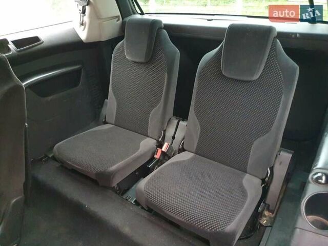 Черный Ситроен Гранд С4 Пикассо, объемом двигателя 1.75 л и пробегом 100 тыс. км за 4000 $, фото 49 на Automoto.ua