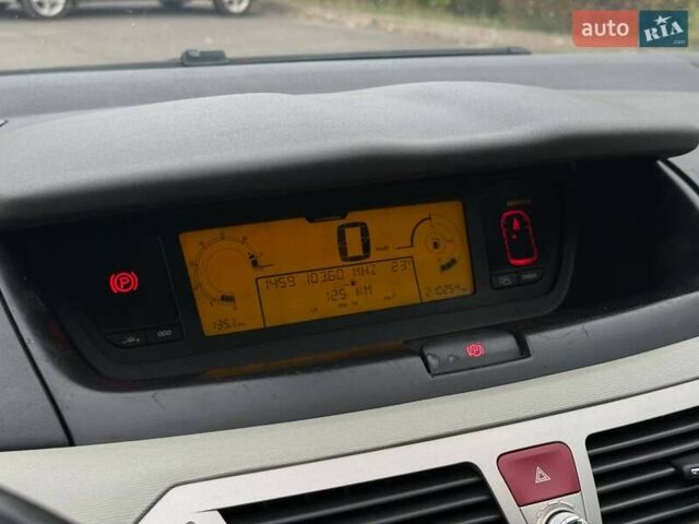 Черный Ситроен Гранд С4 Пикассо, объемом двигателя 1.7 л и пробегом 210 тыс. км за 7500 $, фото 54 на Automoto.ua