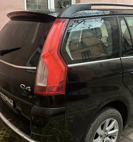 Черный Ситроен Гранд С4 Пикассо, объемом двигателя 1.6 л и пробегом 290 тыс. км за 6300 $, фото 1 на Automoto.ua