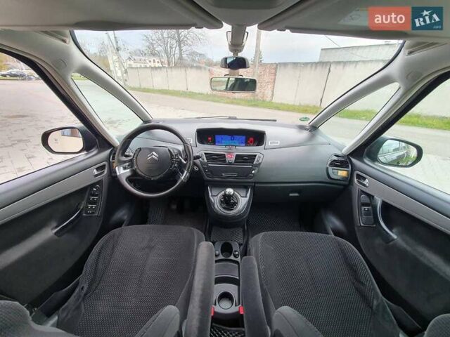 Черный Ситроен Гранд С4 Пикассо, объемом двигателя 1.75 л и пробегом 100 тыс. км за 4000 $, фото 44 на Automoto.ua