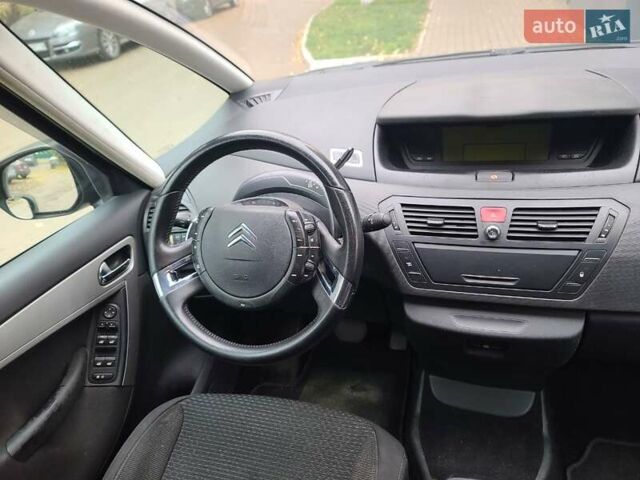 Чорний Сітроен Гранд С4 Пікассо, об'ємом двигуна 1.6 л та пробігом 134 тис. км за 5050 $, фото 2 на Automoto.ua