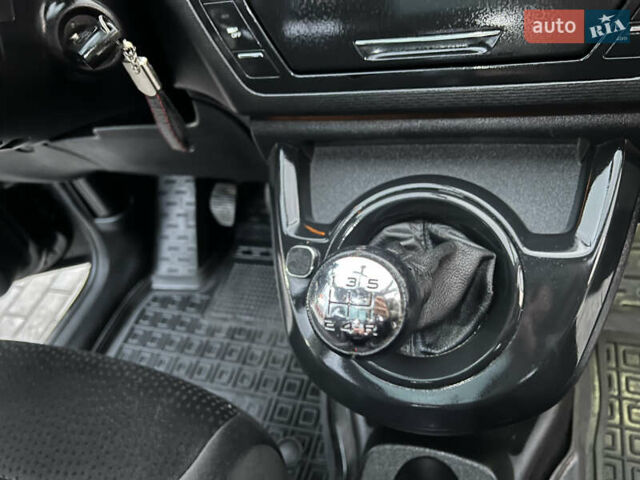 Черный Ситроен Гранд С4 Пикассо, объемом двигателя 1.6 л и пробегом 251 тыс. км за 6650 $, фото 35 на Automoto.ua