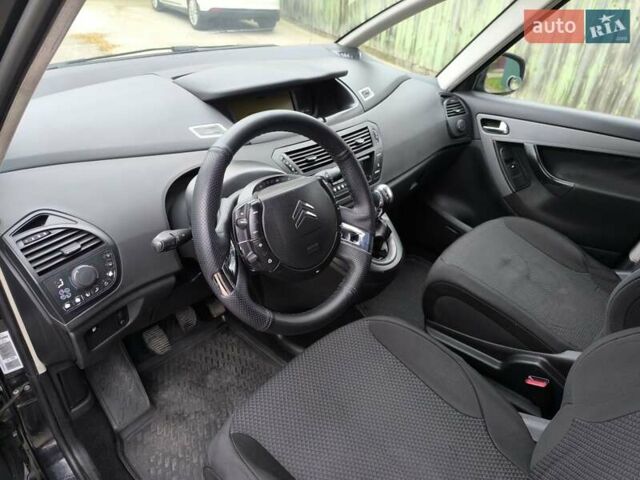 Сітроен Гранд С4 Пікассо 2009 у Києві на Automoto.ua Чорний Сітроен Гранд С4 Пікассо, об'ємом двигуна 1.6 л та пробігом 315 тис. км за 4800 $, фото 20 на Automoto.ua