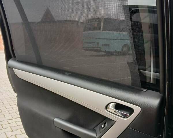 Чорний Сітроен Гранд С4 Пікассо, об'ємом двигуна 1.6 л та пробігом 234 тис. км за 6000 $, фото 32 на Automoto.ua