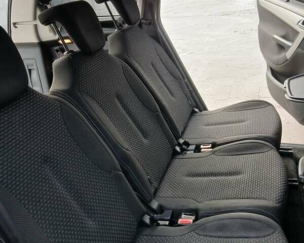 Черный Ситроен Гранд С4 Пикассо, объемом двигателя 1.6 л и пробегом 237 тыс. км за 5600 $, фото 32 на Automoto.ua