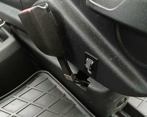 Чорний Сітроен Гранд С4 Пікассо, об'ємом двигуна 1.6 л та пробігом 234 тис. км за 6000 $, фото 21 на Automoto.ua