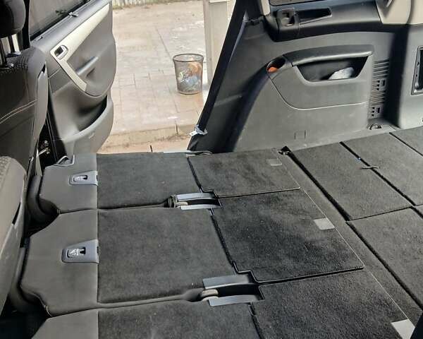 Черный Ситроен Гранд С4 Пикассо, объемом двигателя 1.6 л и пробегом 237 тыс. км за 5600 $, фото 35 на Automoto.ua