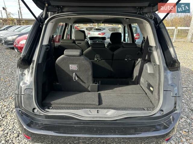 Черный Ситроен Гранд С4 Пикассо, объемом двигателя 1.6 л и пробегом 214 тыс. км за 8800 $, фото 1 на Automoto.ua