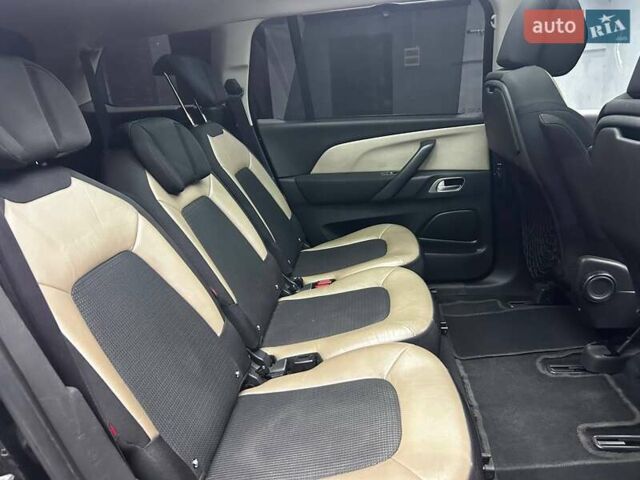 Черный Ситроен Гранд С4 Пикассо, объемом двигателя 1.56 л и пробегом 240 тыс. км за 10500 $, фото 7 на Automoto.ua