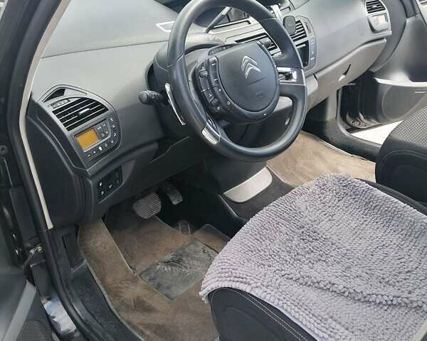 Черный Ситроен Гранд С4 Пикассо, объемом двигателя 1.6 л и пробегом 205 тыс. км за 7850 $, фото 9 на Automoto.ua