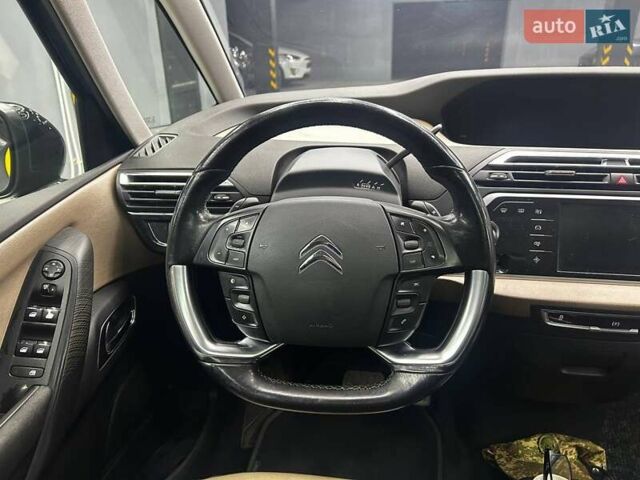 Черный Ситроен Гранд С4 Пикассо, объемом двигателя 1.56 л и пробегом 240 тыс. км за 10500 $, фото 9 на Automoto.ua