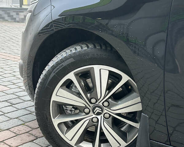 Черный Ситроен Гранд С4 Пикассо, объемом двигателя 2 л и пробегом 235 тыс. км за 12550 $, фото 8 на Automoto.ua